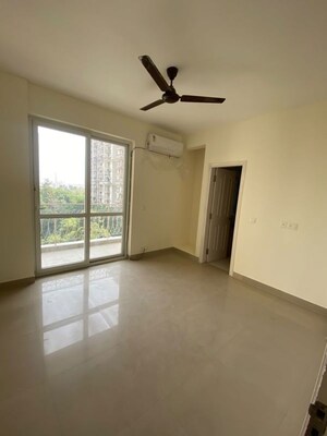 Room in 4 BHK Apartment at BPTP Park Prime, Sector 66 – for Rent