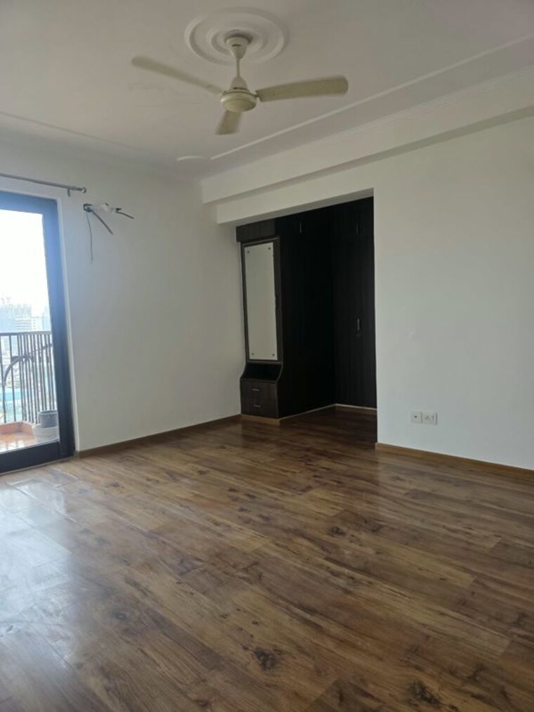 Room, logix-blossom-county 3 Bedroom 1675 Sq.Ft. Apartment In Sector 137 Noida 10745074