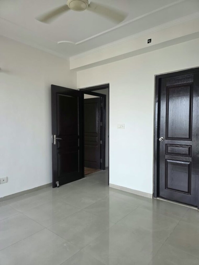 Room, logix-blossom-county 3 Bedroom 1675 Sq.Ft. Apartment In Sector 137 Noida 10745074