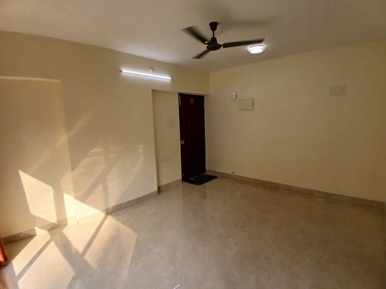 Room, mhada-apartments-vinoba-bhave-nagar 1 Bedroom 480 Sq.Ft. Apartment In Kurla West Mumbai 10745126