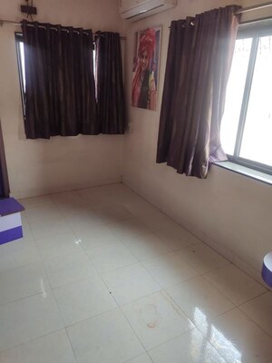Room in 6 BHK Villa at Sasane Nagar – for Rent