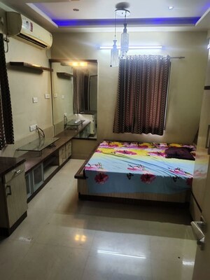 Bedroom in 6 BHK Villa at Sasane Nagar – for Rent