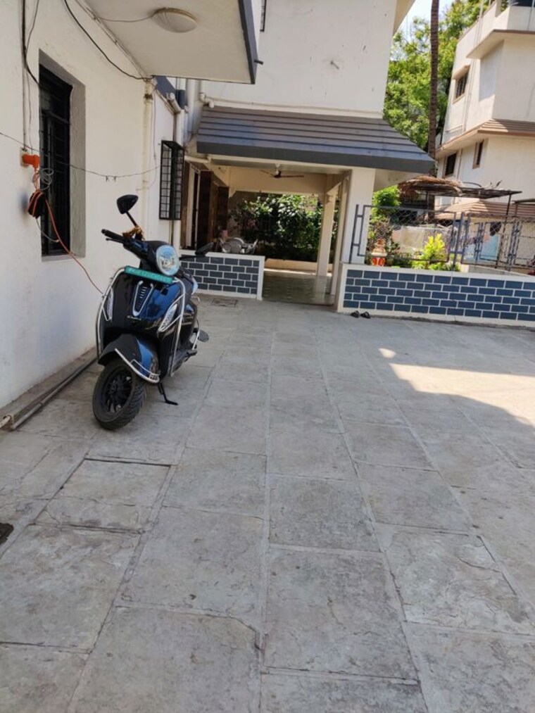 Parking, sasane nagar 6 Bedroom 2200 Sq.Ft. Villa In Sasane Nagar Pune 10745088