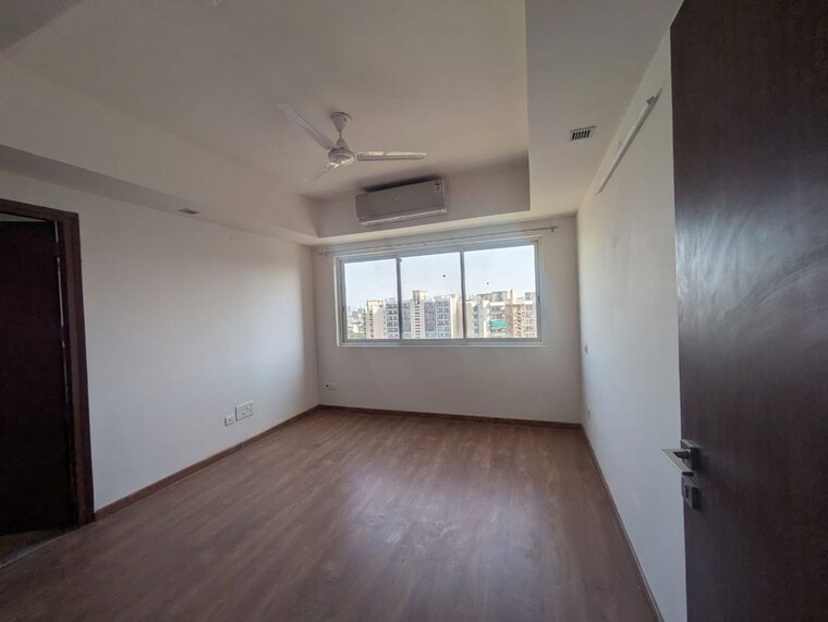 Room, godrej-air-sector-85 4 Bedroom 2599 Sq.Ft. Apartment In Sector 85 Gurgaon 10745140