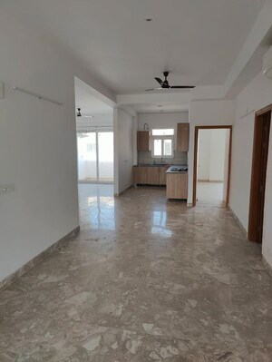 Room in 4 BHK Apartment at SS Linden, Sector 84 – for Sale