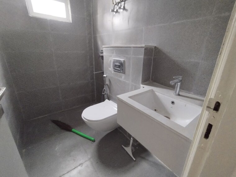 Bathroom, signature-global-city-81 2.5 Bedroom 1126 Sq.Ft. Apartment In Sector 81 Gurgaon 10745157