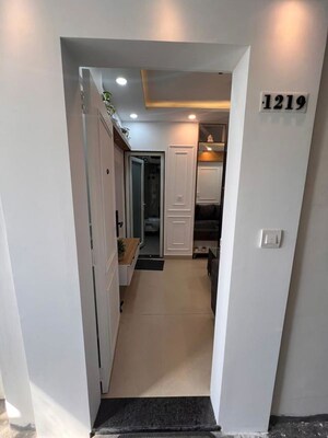Building Lobby in Studio Apartment at DLF Capital Greens Phase I And II, Moti Nagar – for Rent