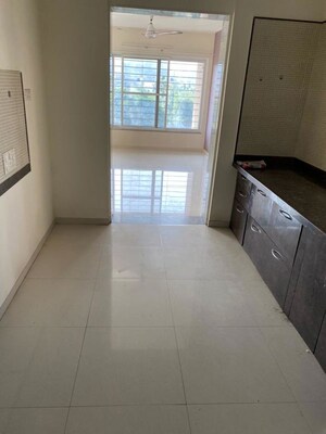 Room in 2 BHK Apartment at Rising Landscapes, Mohammadwadi – for Rent