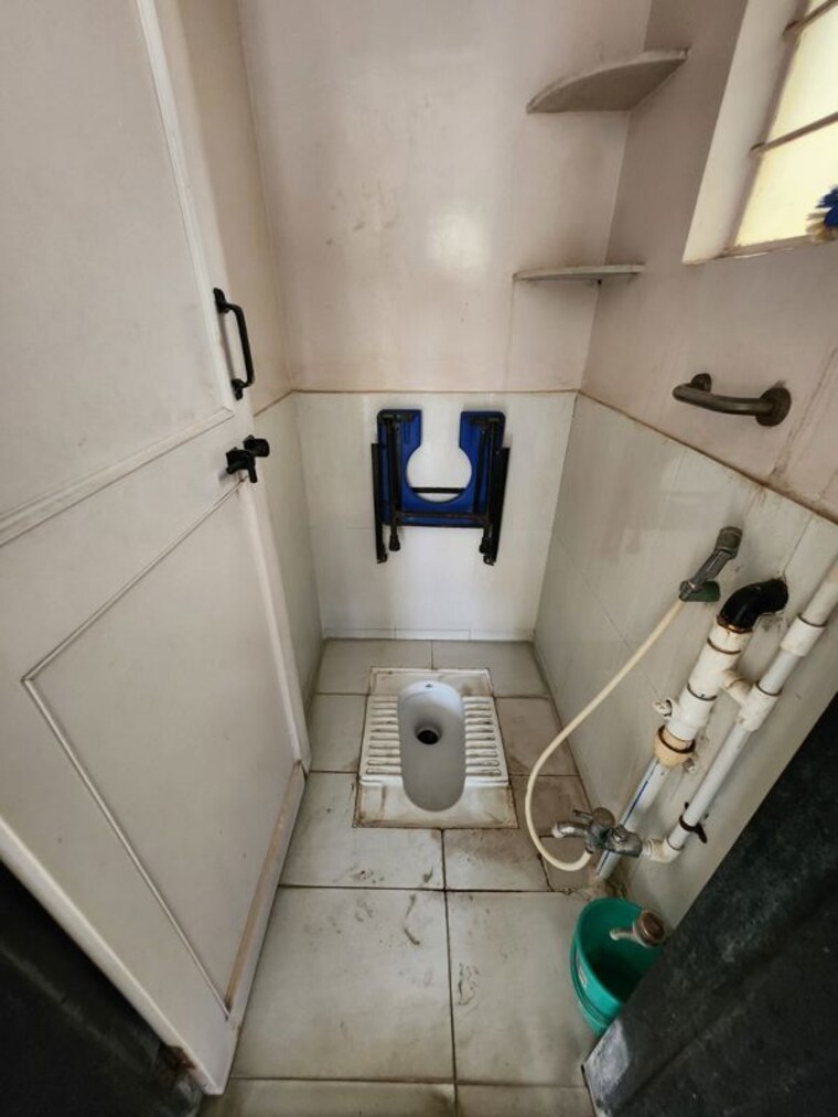 Bathroom, prathamesh-nagari 2 Bedroom 740 Sq.Ft. Apartment In Anand Nagar Pune 10745179