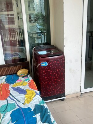 Bedroom in 2 BHK Apartment at Windsor Paradise 2, Raj Nagar Extension – for Rent