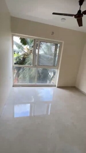 Bedroom in 3 BHK Apartment at Chembur – for Rent