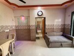 1 BHK +  550 Sq.Ft. Apartment in Stella Apartment