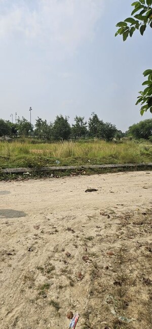 5 BHK Villa – Garden View at Omaxe Metro City, Kalli Paschim - for Sale