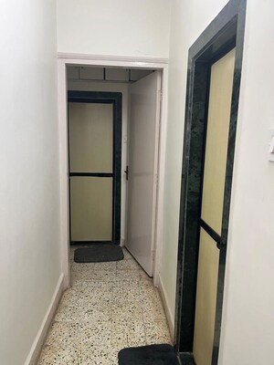 Attached Bathroom in 2 BHK Apartment at Andheri West – for Rent