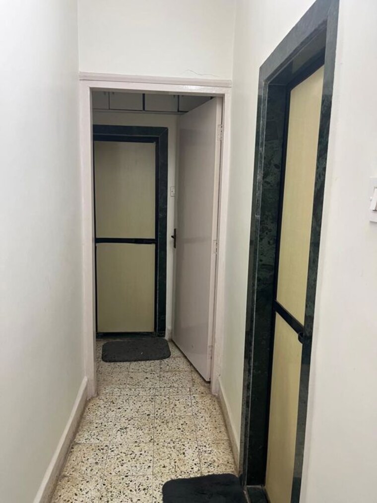Attached Bathroom, andheri west 2 Bedroom 750 Sq.Ft. Apartment In Andheri West Mumbai 10745249