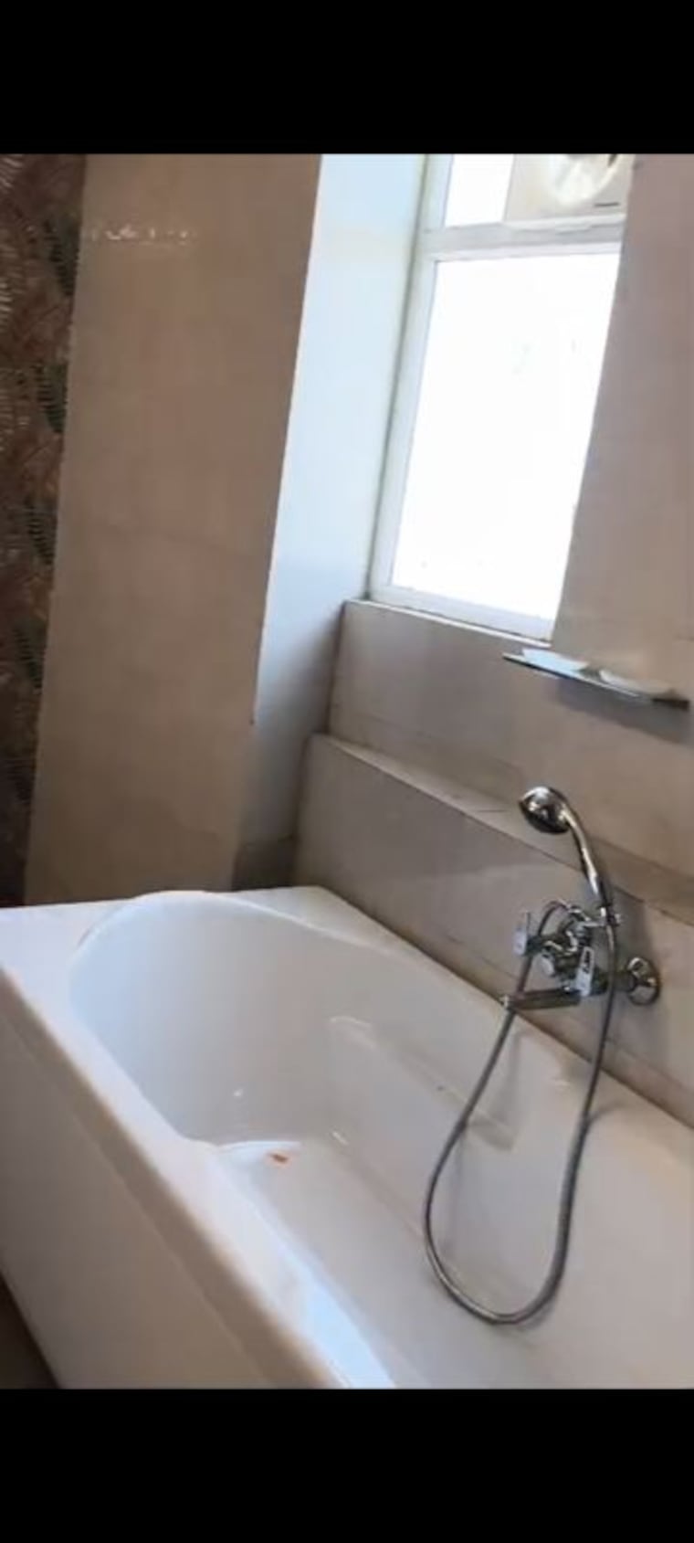 Attached Bathroom, rise-organic-homes 4 Bedroom 2300 Sq.Ft. Apartment In Mahurali Ghaziabad 10745248