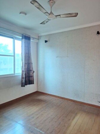 3 BHK 1550 Sq.Ft. Apartment in Tulip Petals