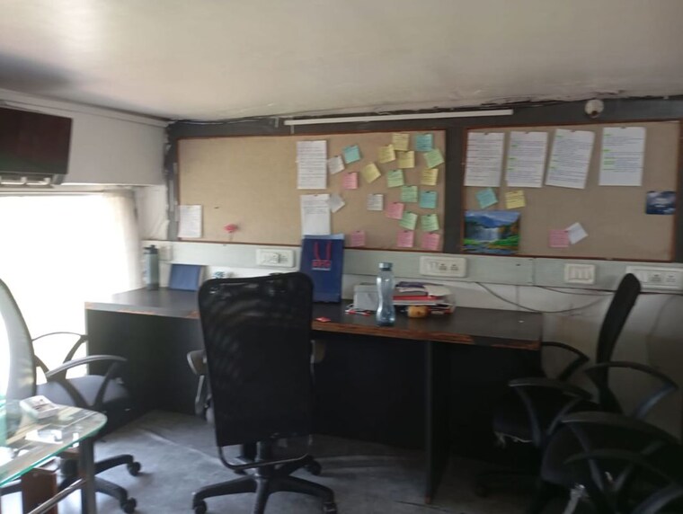 Team Area, haware-fantasia Commercial Office Space 536 Sq.Ft. In Vashi Sector 28 Navi Mumbai 10745266