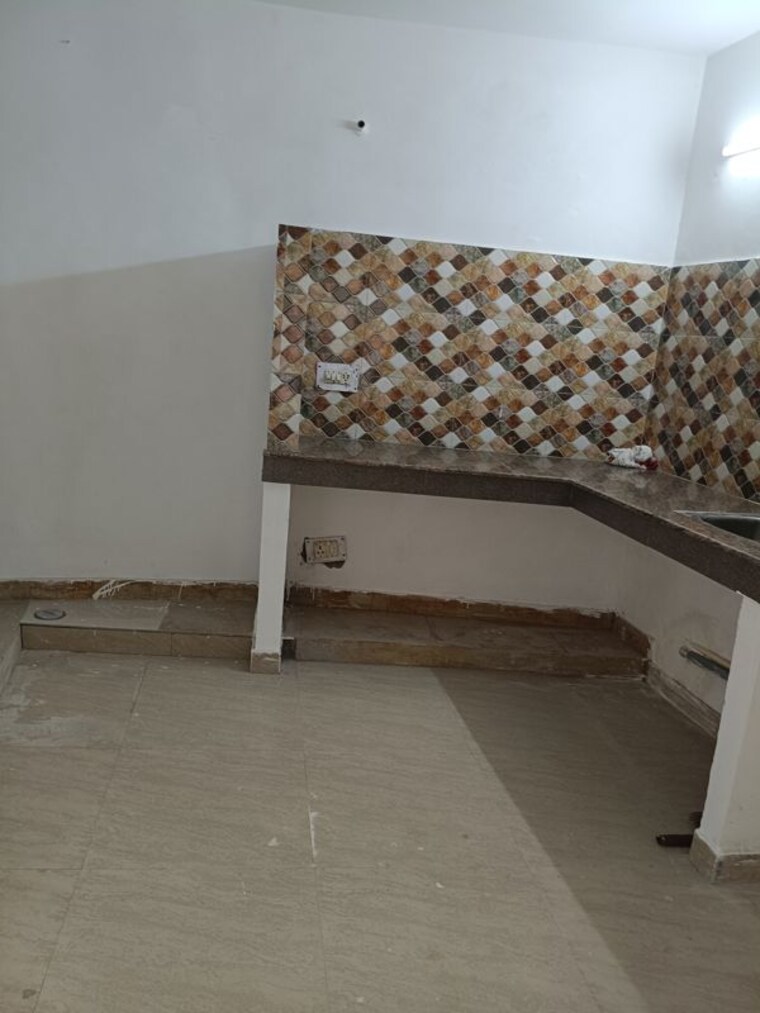 Kitchen, new friends colony 1 Bedroom 550 Sq.Ft. Builder Floor In New Friends Colony Delhi 10745259