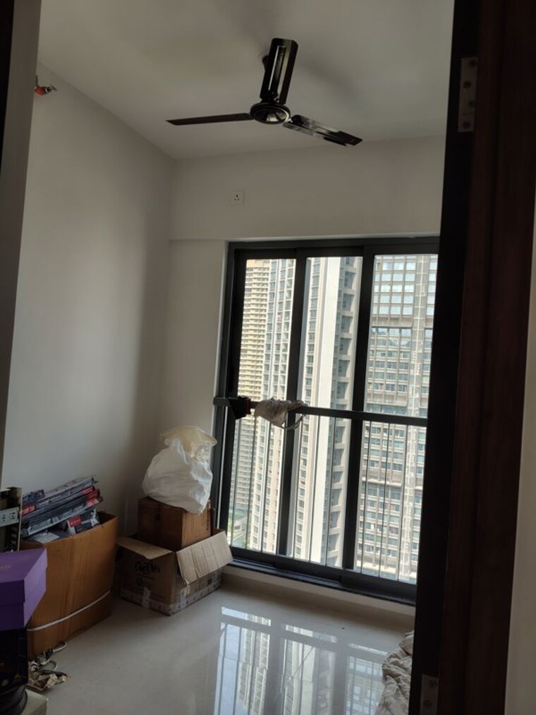 Living Room, kalpataru-elitus 1.5 Bedroom 500 Sq.Ft. Apartment In Mulund West Mumbai 10745275