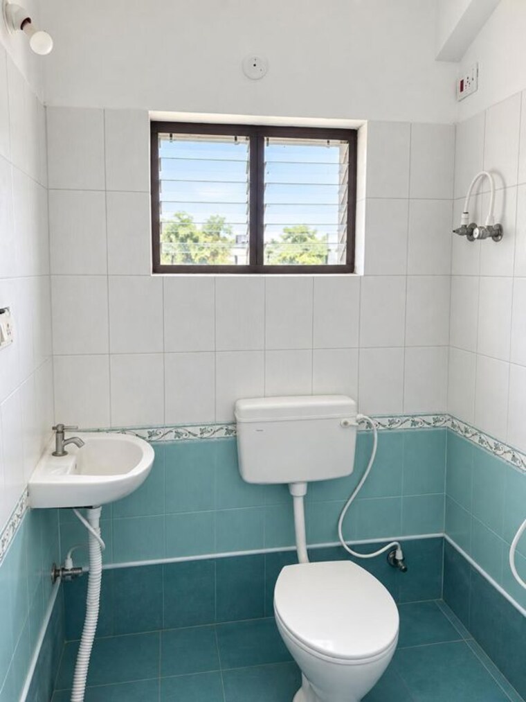 Bathroom, kokapet  3960 Sq.Ft. Villa In Kokapet Hyderabad 10745288