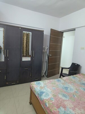 Bedroom in 2.5 BHK Apartment at Essen Shonest Towers, Wakad – for Rent