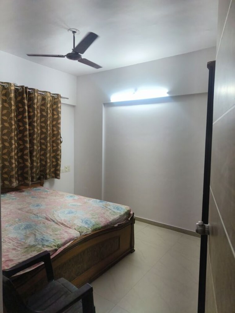 Bedroom, essen-shonest-towers 2.5 Bedroom 1300 Sq.Ft. Apartment In Wakad Pune 10745293