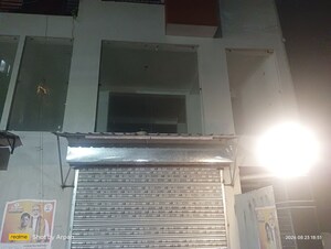  Showroom For Rent in Garia
