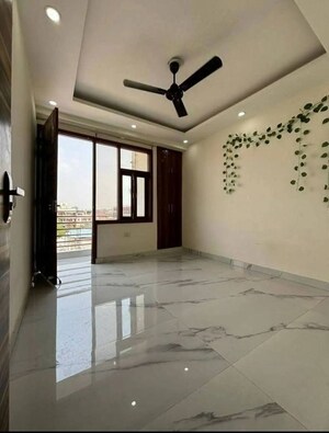 1 BHK Builder Floor For Rent in Saket