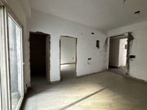 Room in 3 BHK Apartment at Miglani Supercity Myfair Residency, Tech Zone 4 Greater Noida – for Sale
