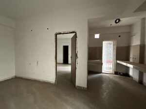 Room in 3 BHK Apartment at Miglani Supercity Myfair Residency, Tech Zone 4 Greater Noida – for Sale