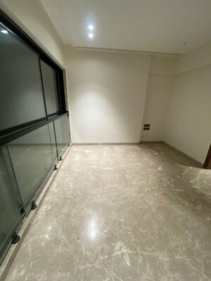 Room in 2 BHK Apartment at Santacruz West – for Sale