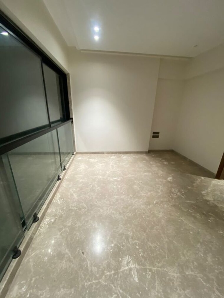 Room, santacruz west 2 Bedroom 716 Sq.Ft. Apartment In Santacruz West Mumbai 10745331