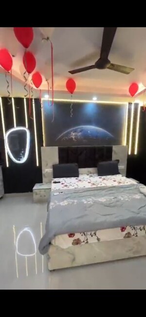 Studio Apartment For Rent in Gaur City Center, Sector 4 Greater Noida