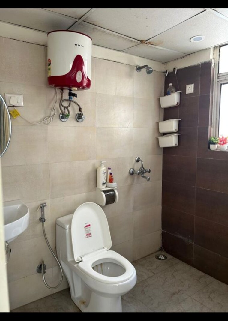 Bathroom, mittal-rajnagar-residency 2 Bedroom 1050 Sq.Ft. Apartment In Raj Nagar Extension Ghaziabad 10745340