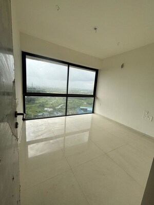 Room in 1 BHK Apartment at Marathon Nexworld, Dombivli East – for Rent
