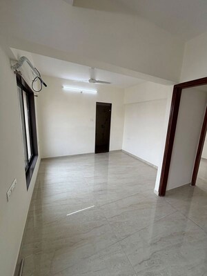 Master Bedroom in 3 BHK Apartment at Chaitanya Anand Lunkhod CHSL, Andheri West – for Rent