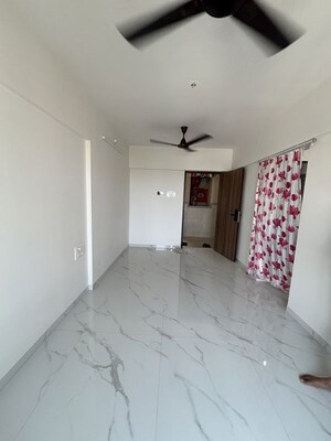 Hall in 1 BHK Apartment at Gold Silver Brook, Santacruz East – for Rent