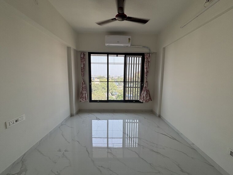 Room, gold-silver-brook 1 Bedroom 450 Sq.Ft. Apartment In Santacruz East Mumbai 10745403