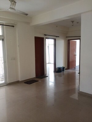 Room in 2 BHK Apartment at Geotech Pristine Avenue, Sector 16c Greater Noida – for Sale