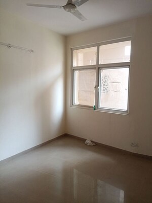 Room in 2 BHK Apartment at Geotech Pristine Avenue, Sector 16c Greater Noida – for Sale
