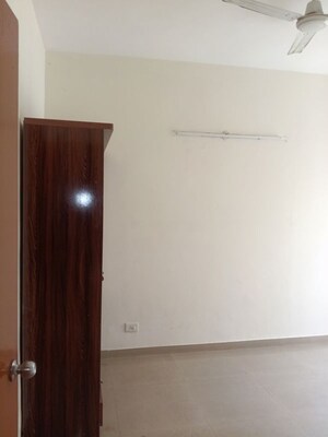 Room in 2 BHK Apartment at Geotech Pristine Avenue, Sector 16c Greater Noida – for Sale