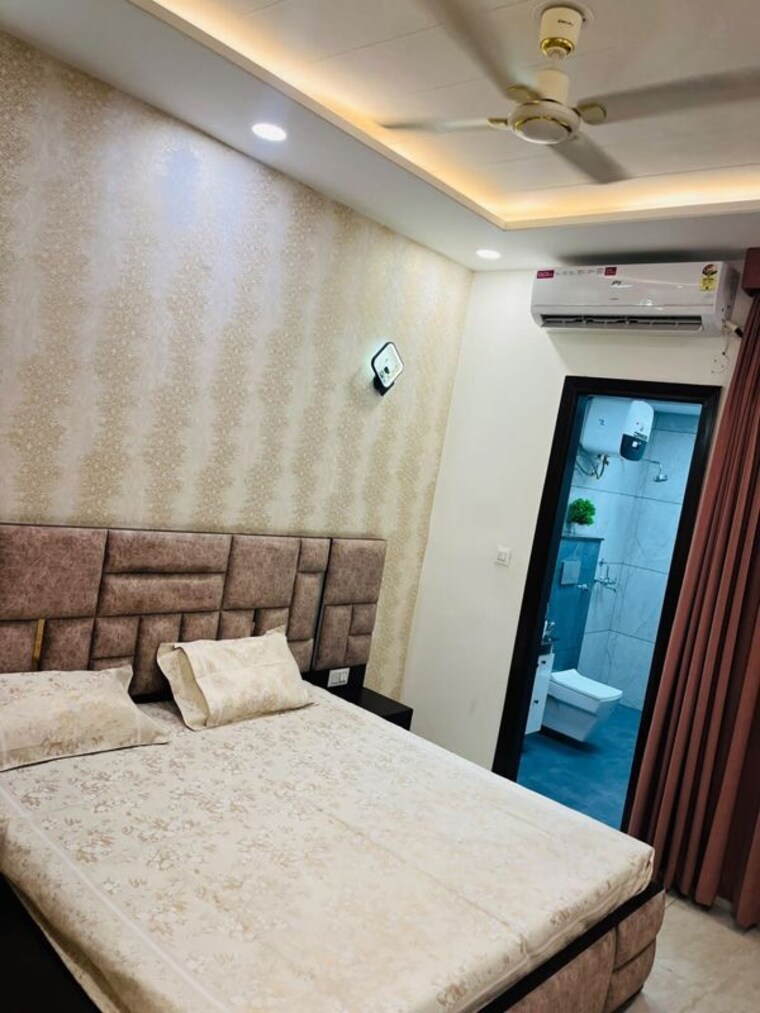 Bedroom, mamta-homes 3.5 Bedroom 184 Sq.Yd. Builder Floor In Lohgarh Zirakpur 10745419