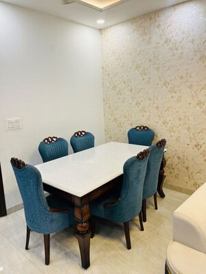 Team Area in 3.5 BHK Builder Floor at Mamta Homes, Lohgarh – for Sale