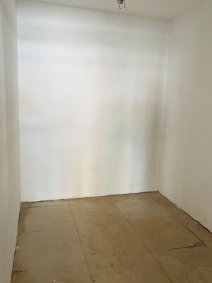 Room in 3.5 BHK Builder Floor at Mamta Homes, Lohgarh – for Sale