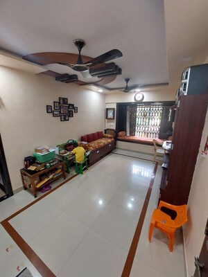 Room in 2 BHK Apartment at Shree Laxmi Park 1, Vartak Nagar – for Rent