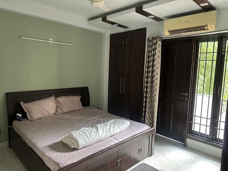 Bedroom, greater kailash i 3 Bedroom 1800 Sq.Ft. Builder Floor In Greater Kailash I Delhi 10745505