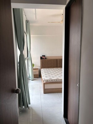 Master Bedroom in 2.5 BHK Apartment at Mantra Mirari, Koregaon Park – for Rent