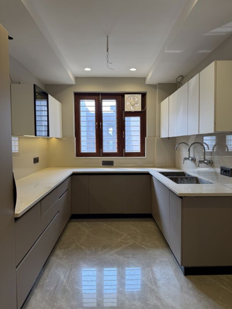 undefined, bptp-district-3 3 Bedroom 180 Sq.Yd. Builder Floor In Sector 85 Faridabad 10745475