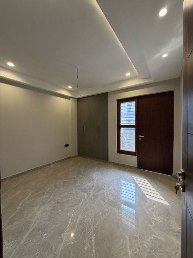 undefined, bptp-district-3 3 Bedroom 180 Sq.Yd. Builder Floor In Sector 85 Faridabad 10745475